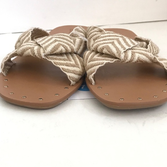 UNIVERSAL THREAD Knotted Slide Sandals Tan Slip On Sandals Women’s Size 7.5 - Picture 8 of 15